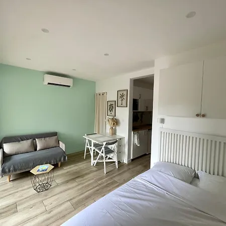 Apartman Superbe Avec Terrasse Proximite