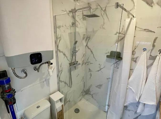 Superbe Avec Terrasse Proximite Apartman