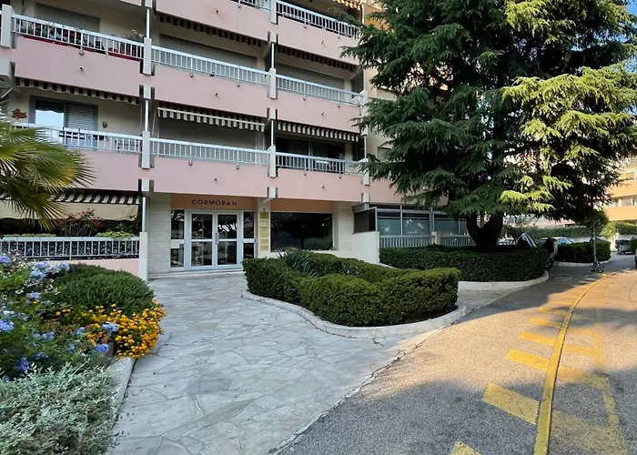 Apartment Superbe Avec Terrasse Proximite